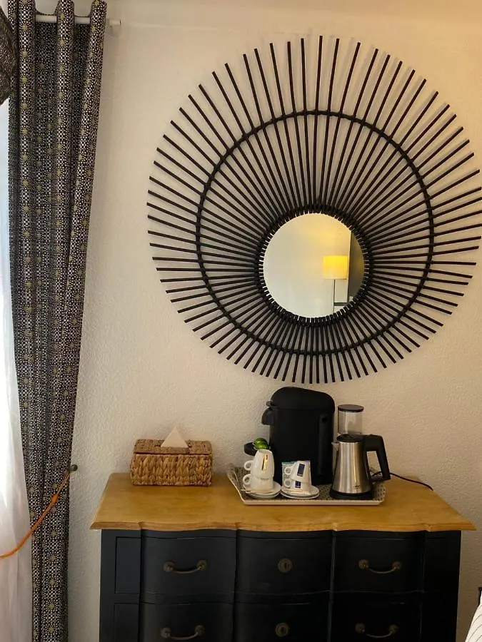 Hotel Le Neptune En Camargue Saintes-Maries-de-la-Mer 3*,