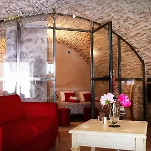 D De Charme Avec Plein D Authenticite Du 13 Eme Siecle Gasthuis